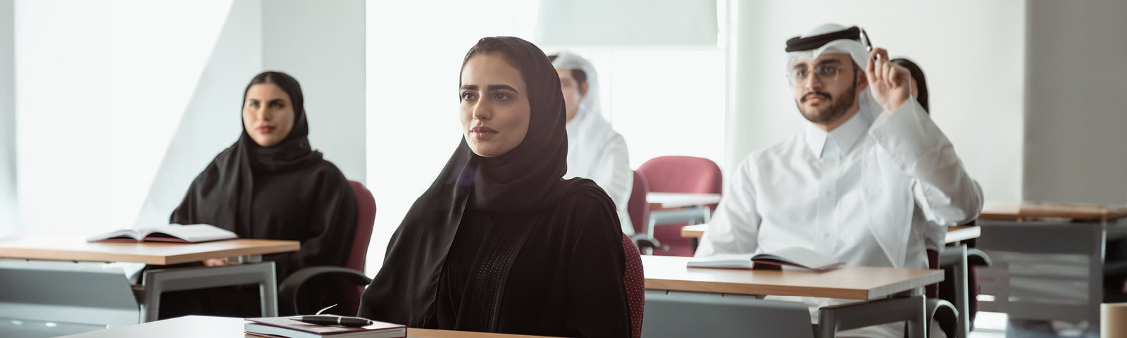 برنامج البعثة الدراسية الجامعية 