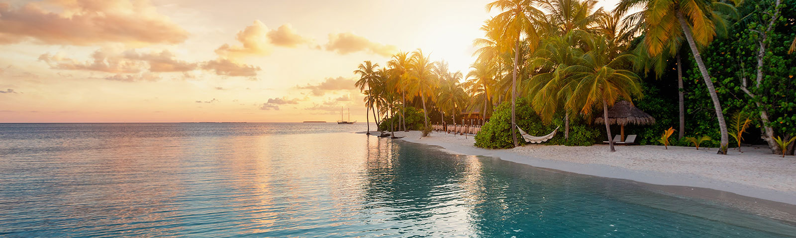 Fly with the World's Best Airline Incredible fares for unparalleled travelIncredible fares for unparalleled travel